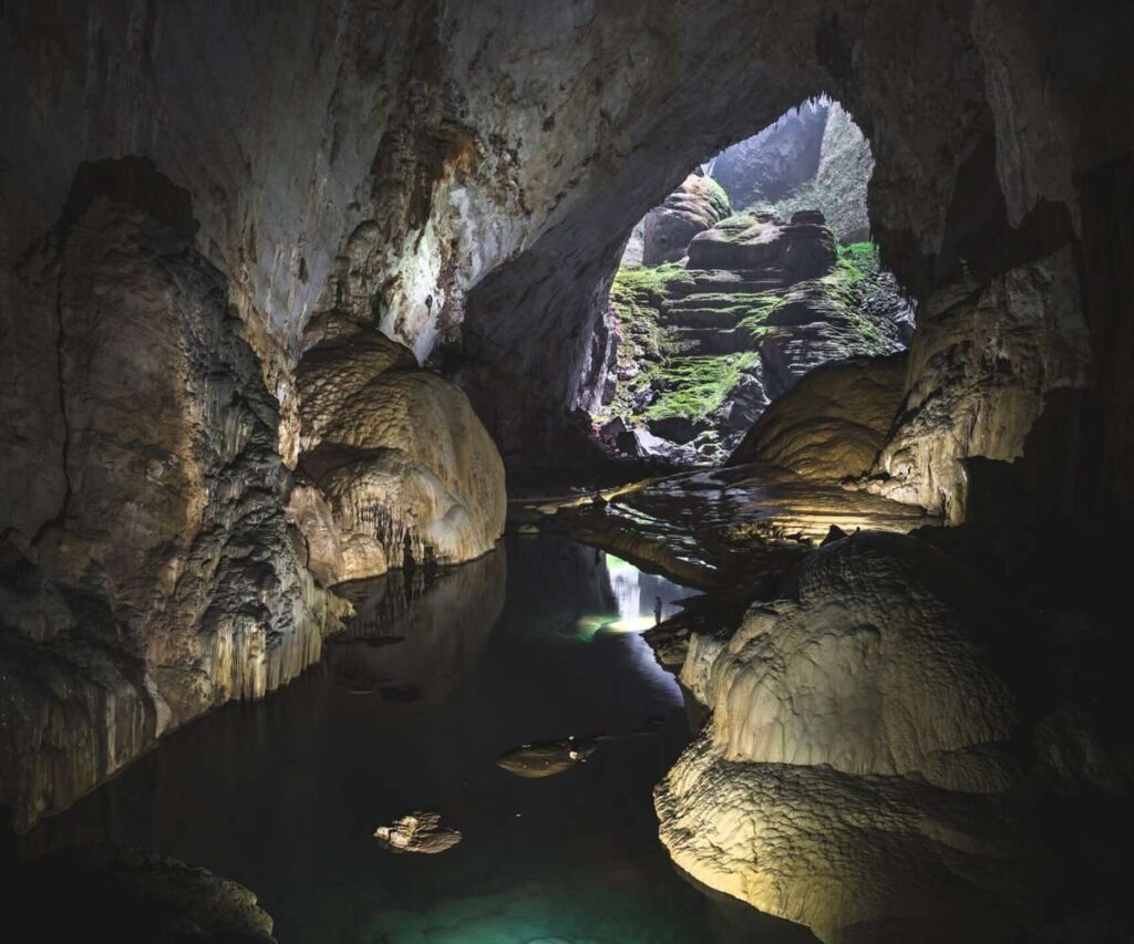 Hang Son Doong Cave, Vietnam