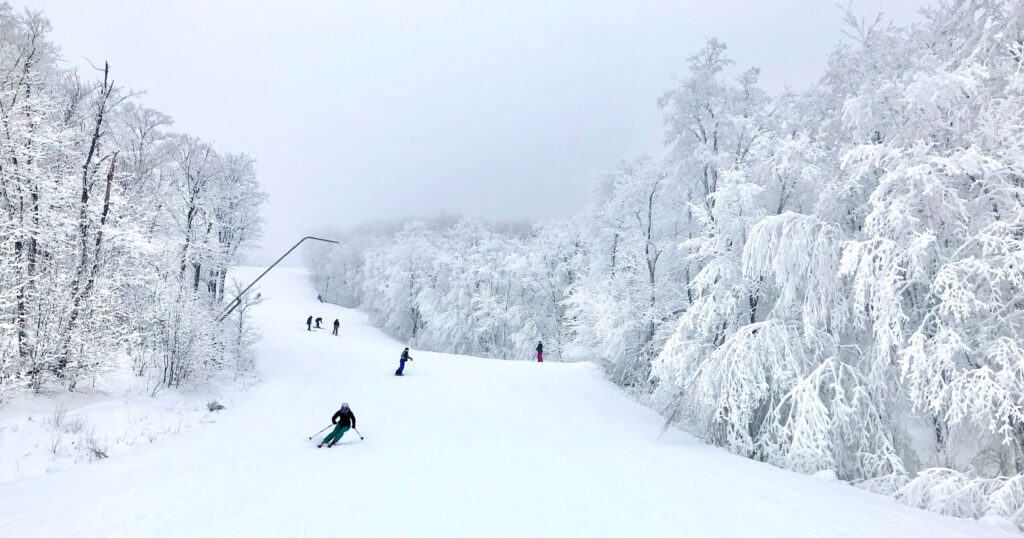 Skiiers on Mont Tremblant