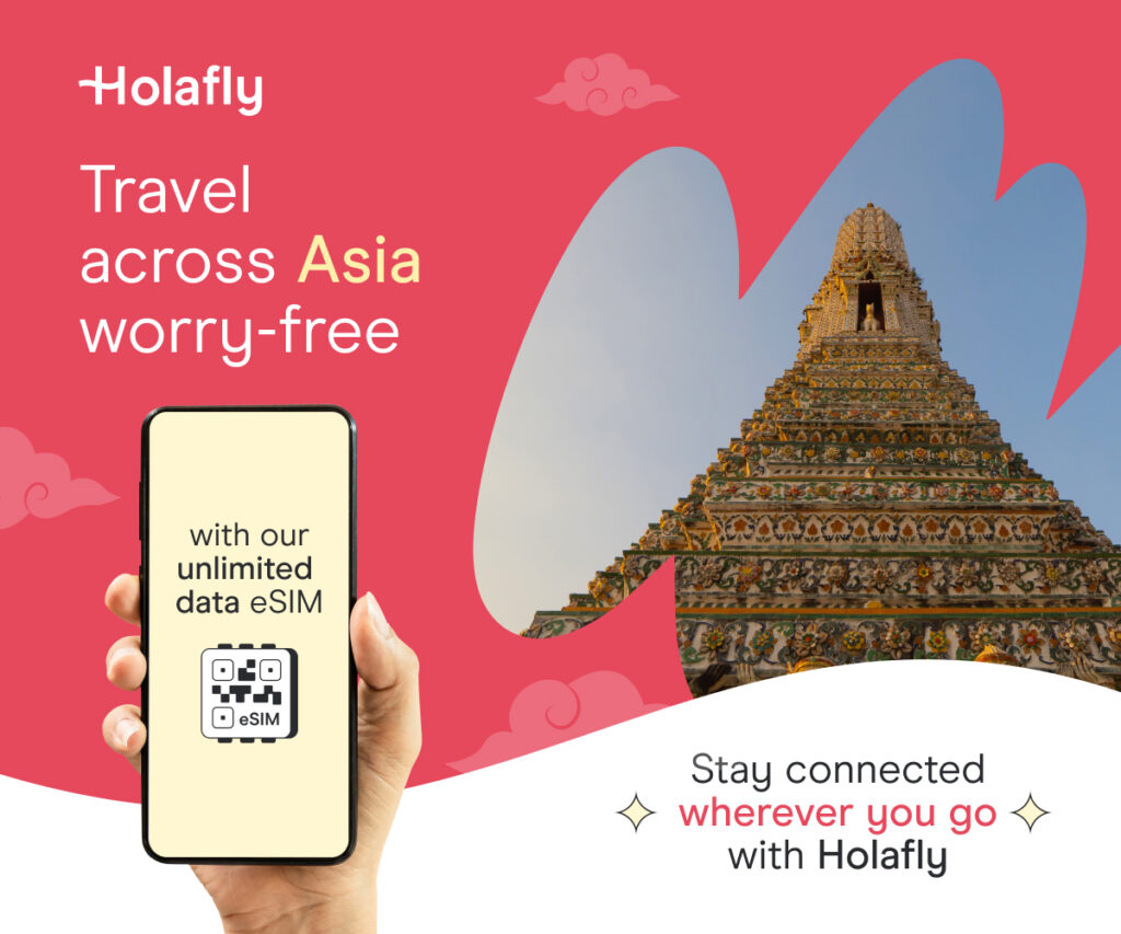 Holafly Asia banner temple