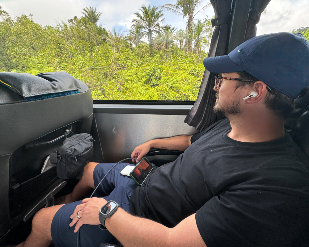 Comfortable on the Sipitang Bus