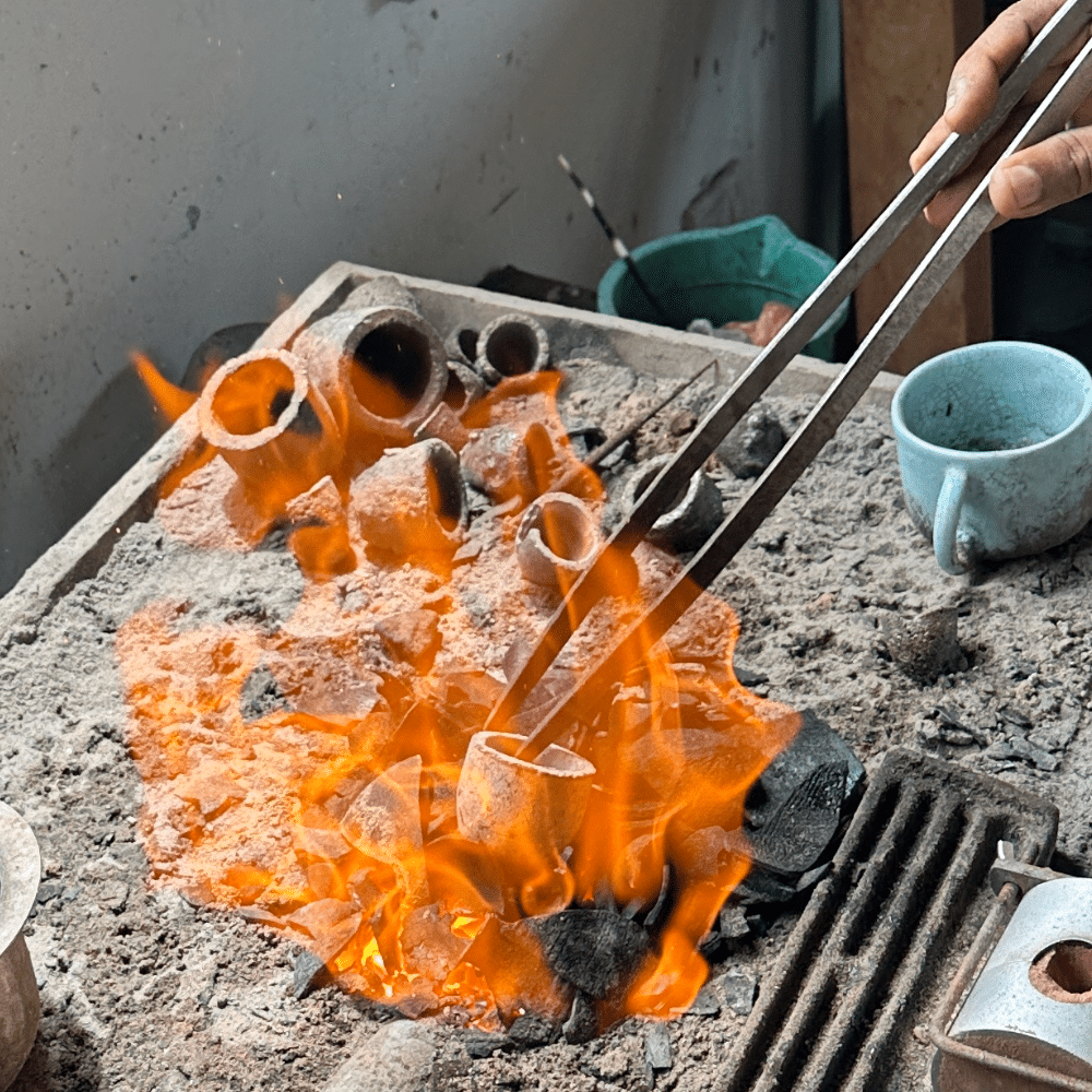 Melting silver at Sapiens Jewelry workshop