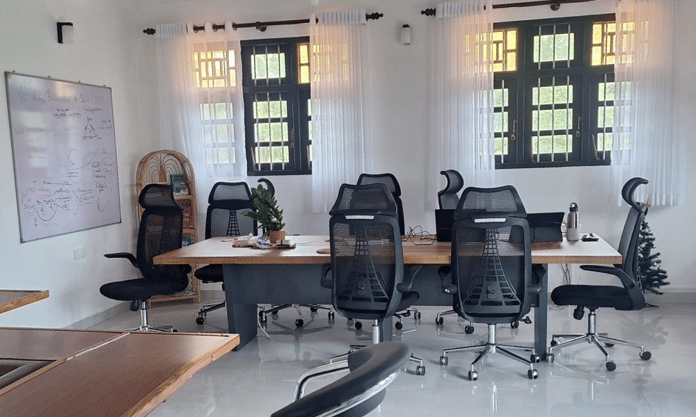 Desk at Slow Life Coliving