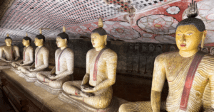 Dambulla Caves buddha statues